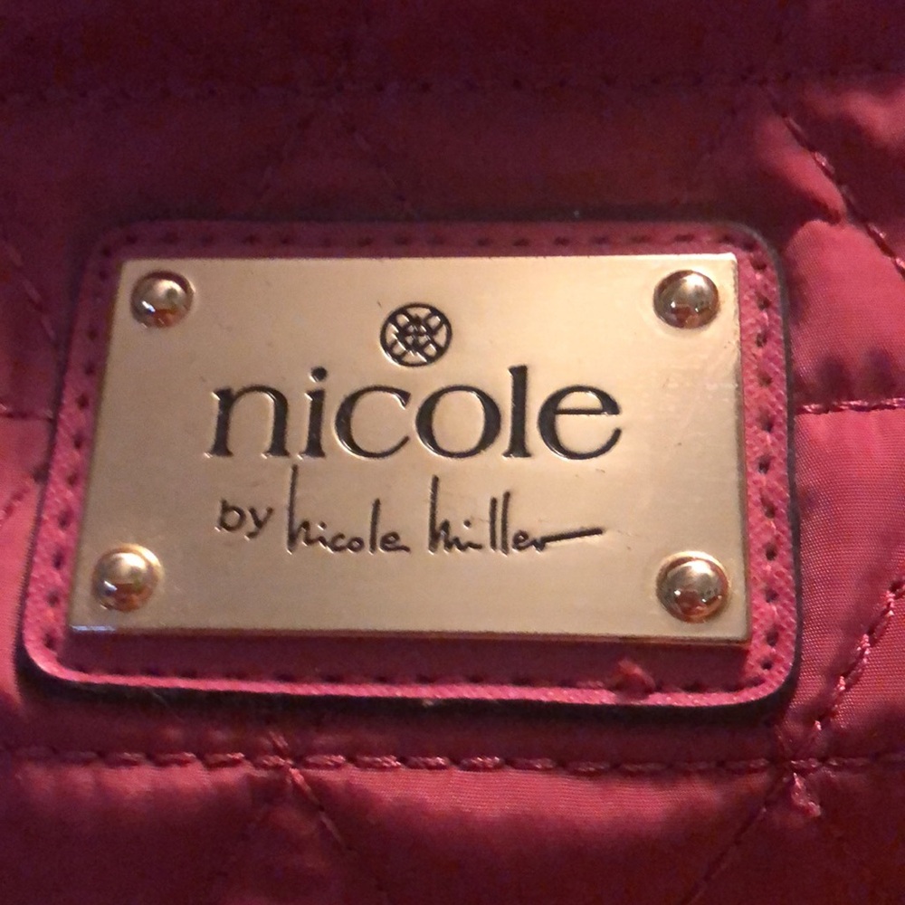 Purse - Picture 2 of 6